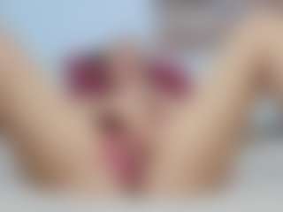 Live cam show with Anastasia - Blonde Hair on Livezox