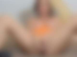 Live cam show with Anastasia - HD Toys on intimatelivegirls.com