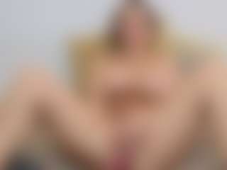 Live cam show with Anastasia - Petite on Camsoda