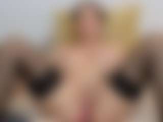 Live cam show with Anastasia - Fingering on Camsoda