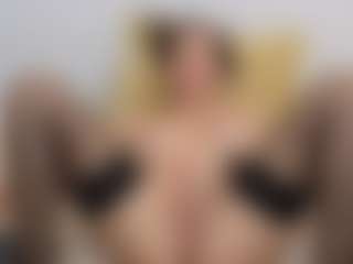 Live cam show with Anastasia - Petite on live.xheat.ai