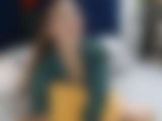 Live cam show with samantha-20x - Red Hair on SpunkLive