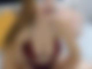 samantha-20x MILF webcam performer live streaming
