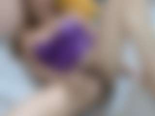 Live cam show with samantha-20x - Shaved Pussy Mature on Lustler