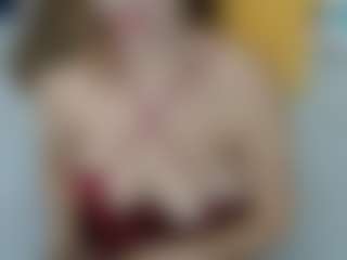 Live cam show with samantha-20x - Red Hair Middle Aged on Big Tits