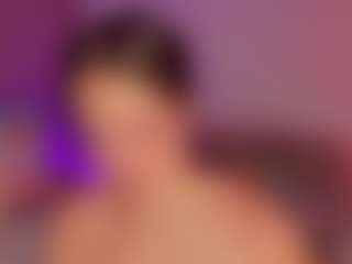 Live cam show with lady-lacey - Tittyfuck on dropp.cam