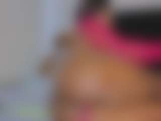 Live cam show with ashantie-millerk - Black BBW on Milf Play