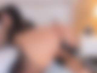 Live cam show with katty-lorenz - Living Room on live18s.com