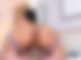 Live cam show with katty-lorenz - Gamer MILF on pussylord.com