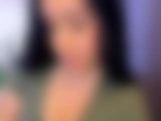 ammyfire MILF webcam performer live streaming