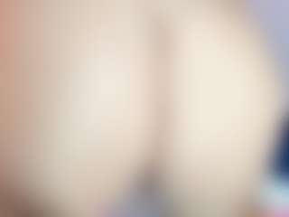 April Adamson's Live Sex Cam Show