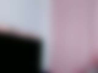 Live cam show with April Adamson - Anal on Camsoda