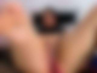Live cam show with April Adamson - Arab on justonemore.cc