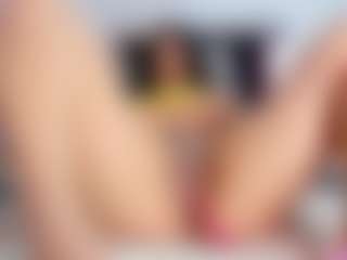 April Adamson's Live Sex Cam Show