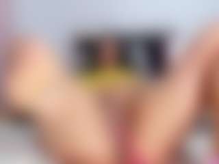 April Adamson's Live Sex Cam Show