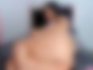 April Adamson's Live Sex Cam Show