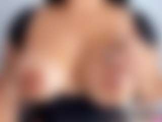 April Adamson's Live Sex Cam Show