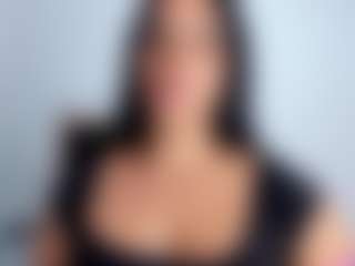 Live cam show with April Adamson - MILF on xxxlivecams.org