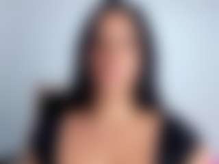 Live cam show with April Adamson - Mature on xxxlivecams.org