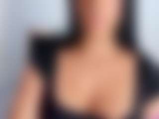 April Adamson's Live Sex Cam Show