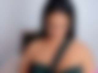 Live cam show with April Adamson - Granny on boobsie.com