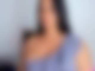 Live cam show with April Adamson - Granny MILF on SpunkLive