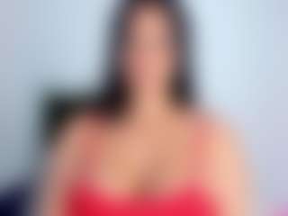 Live cam show with April Adamson - Tattoos on Camsoda