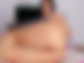 Live cam show with April Adamson - Anal Latina on SquirtSoMuch | colombia