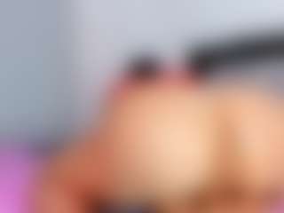 April Adamson's Live Sex Cam Show