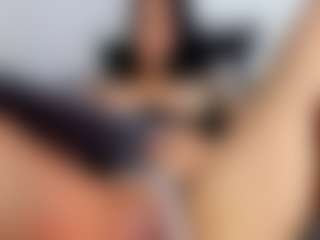April Adamson's Live Sex Cam Show