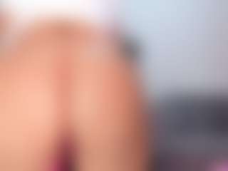 April Adamson's Live Sex Cam Show