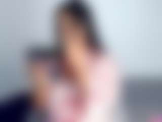 Live cam show with April Adamson - BBW MILF on Camsoda