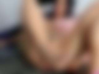 April Adamson's Live Sex Cam Show