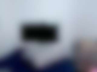 Live cam show with April Adamson - Brown Eyes Curvy on Camsoda
