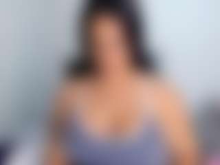 Live cam show with April Adamson - Tattoos on Big Tits