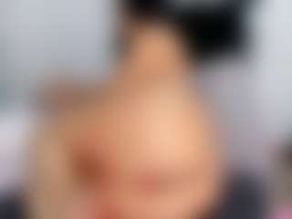 April Adamson's Live Sex Cam Show