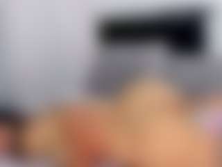 April Adamson's Live Sex Cam Show