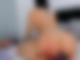 April Adamson's Live Sex Cam Show