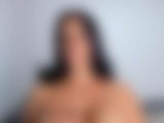 Live cam show with April Adamson - Lingerie on Camsoda