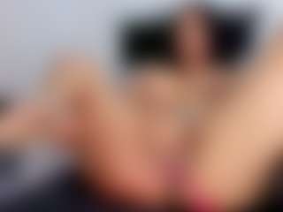 April Adamson's Live Sex Cam Show