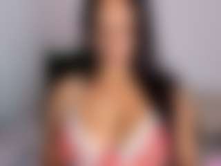 Live cam show with April Adamson - Spanish Mature on Camsoda | colombia