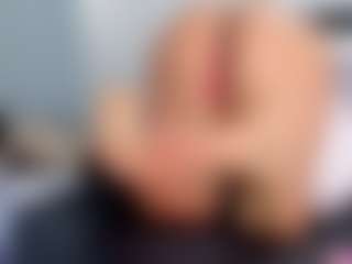 April Adamson's Live Sex Cam Show