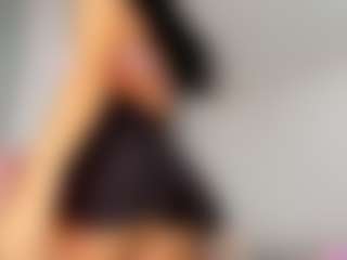 April Adamson's Live Sex Cam Show