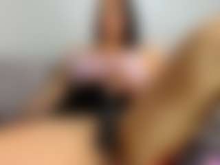 April Adamson's Live Sex Cam Show