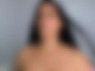 Live cam show with April Adamson - Tease Curvy on Camsoda