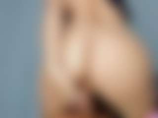 April Adamson's Live Sex Cam Show