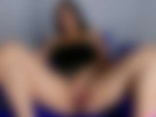April Adamson's Live Sex Cam Show