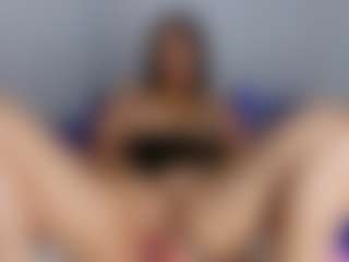 April Adamson's Live Sex Cam Show
