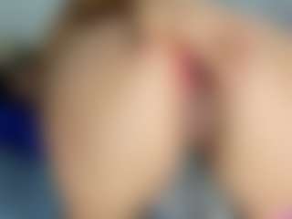 April Adamson's Live Sex Cam Show