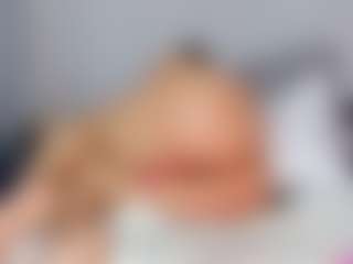 April Adamson's Live Sex Cam Show